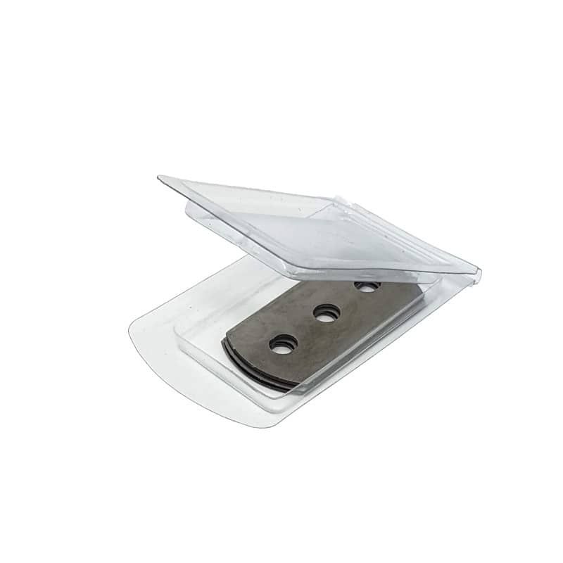 Lames pour coupe-papier à doublure en acier